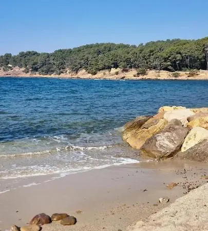 Apartment Studio 2 Pers. Pin Rolland/saint Mandrier Plage Sainte Asile